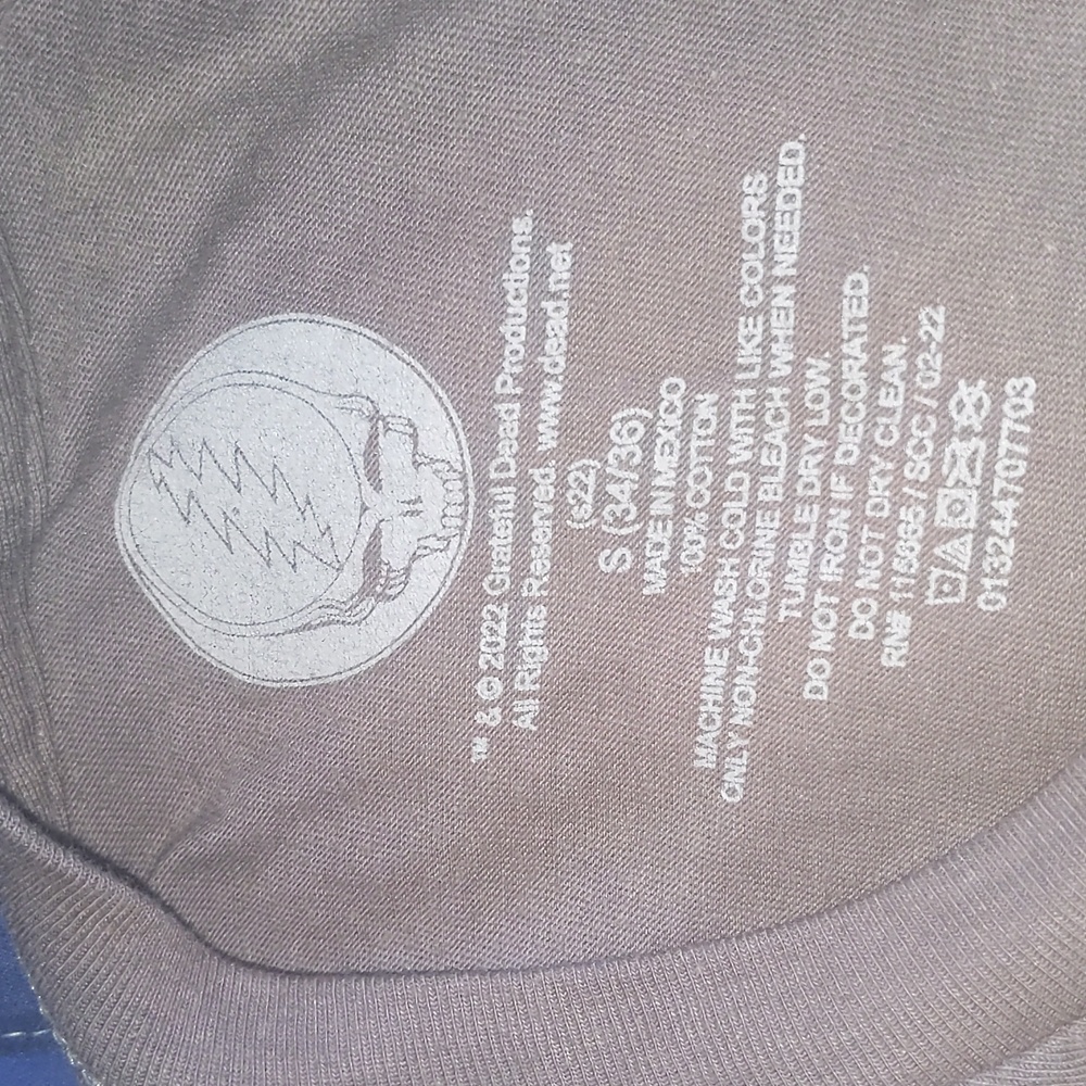 Grateful Dead Rainbow Tee - Picture 6 of 7